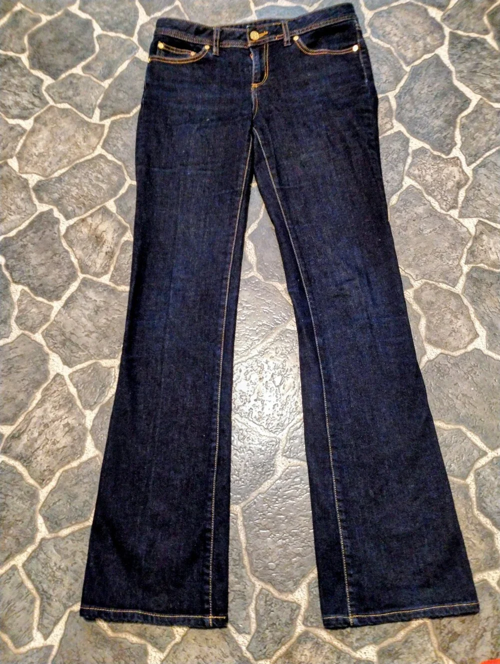 Tory Burch Classic Tory Bootcut jeans size 28